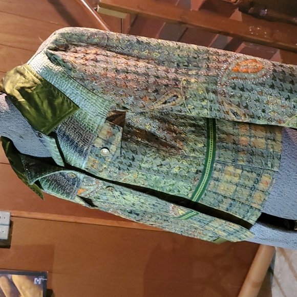 Jacket - Picture 2 of 4